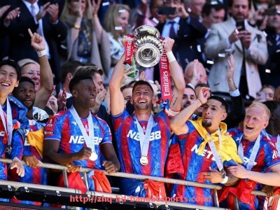 半岛体育-2016-17赛季西甲积分榜与争冠过程复盘